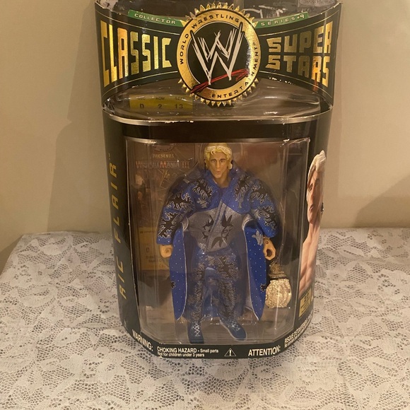 WWE Other - WWE Classic Superstars Ric Flair New Jakks 2005 Series 9 Blue Robe